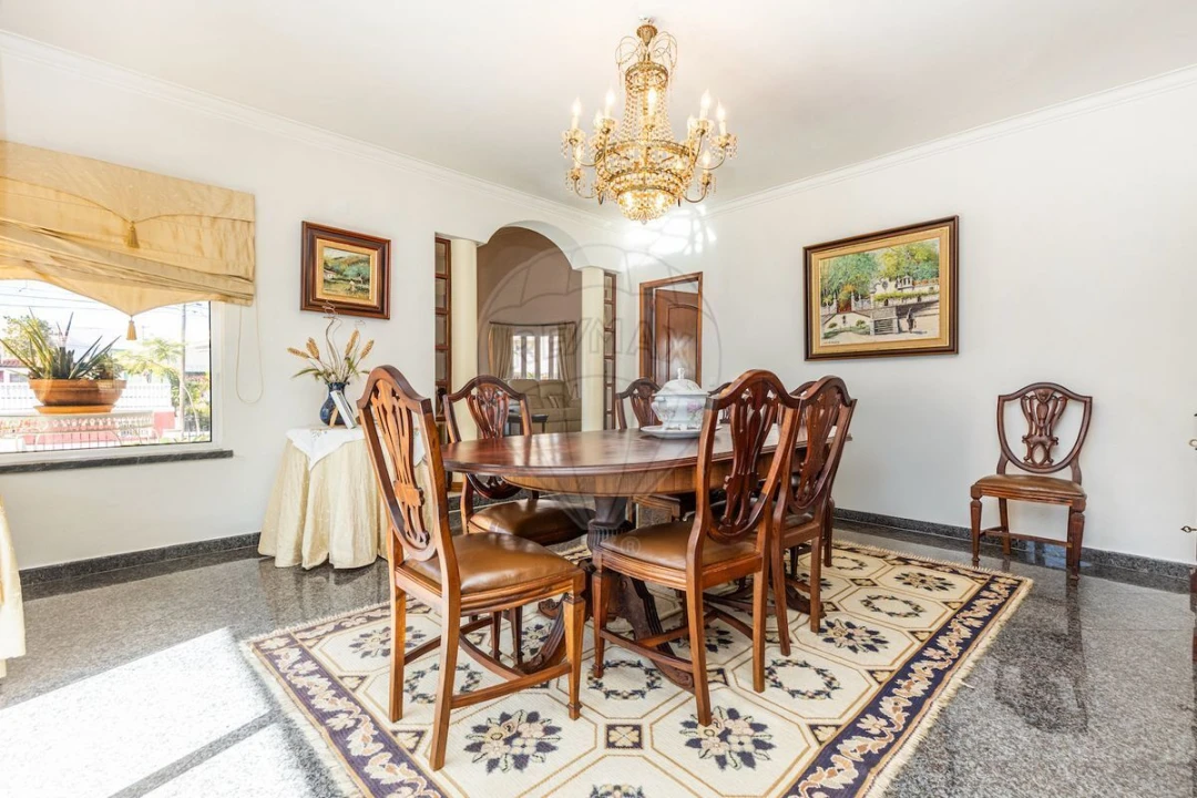 Moradia T4 para Venda em Amora Foto 9