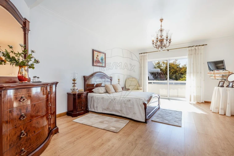 Moradia T4 para Venda em Amora Foto 20