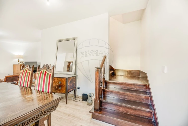 Moradia T5 para Venda em Barcarena Foto 14