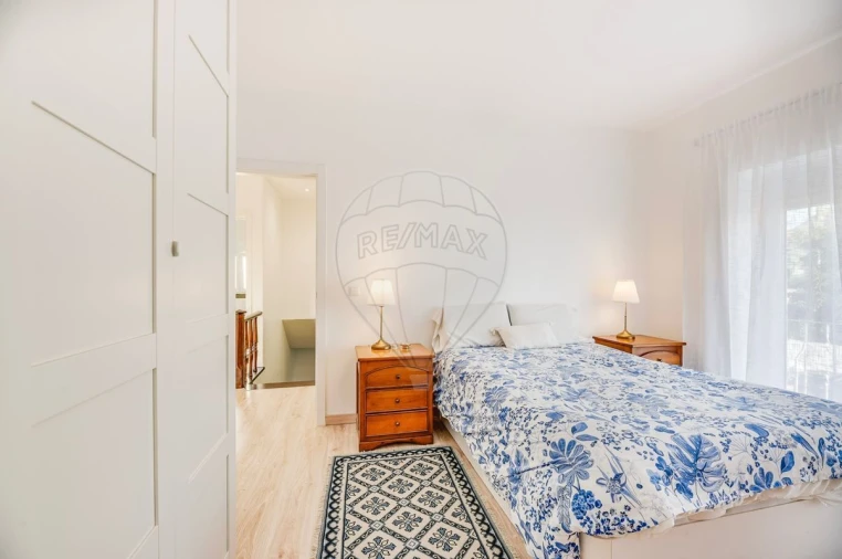 Moradia T5 para Venda em Barcarena Foto 23