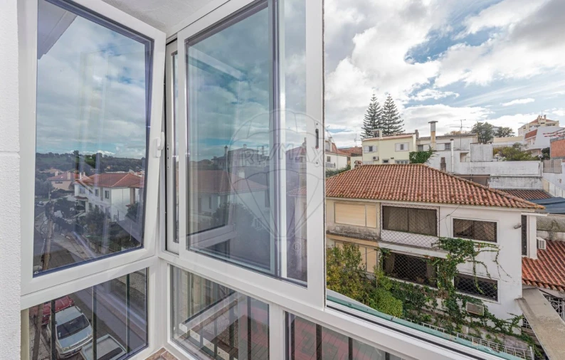 Apartamento T4 para Venda em Alvalade Foto 25