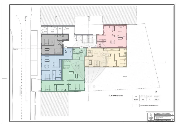 Prédio para Venda em Vialonga Foto 21