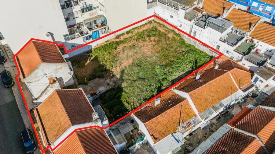 Prédio para Venda em Vialonga