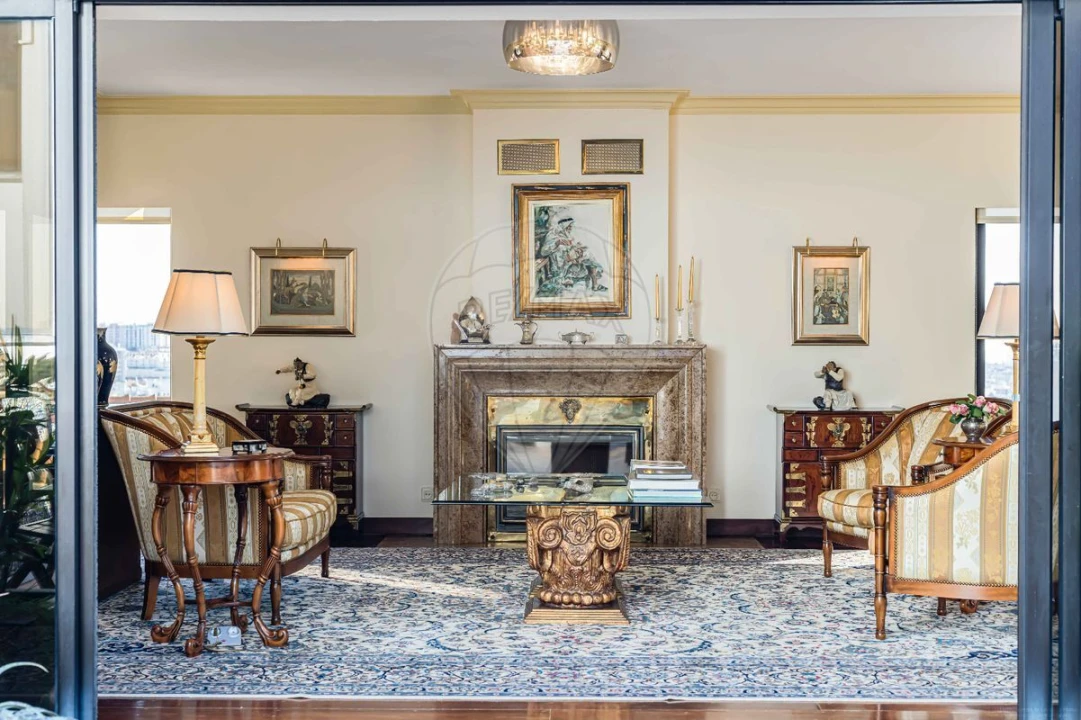 Moradia T5 para Venda em União das Freguesias de Setúbal Foto 1