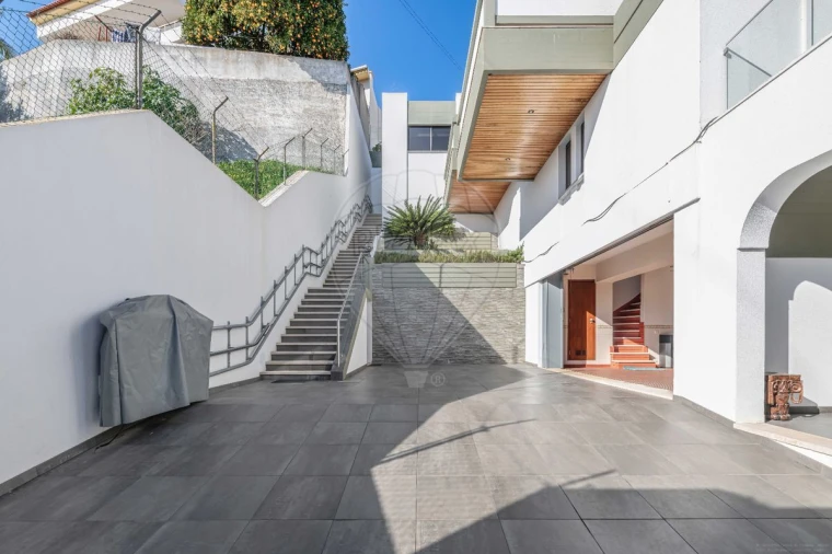 Moradia T5 para Venda em União das Freguesias de Setúbal Foto 4