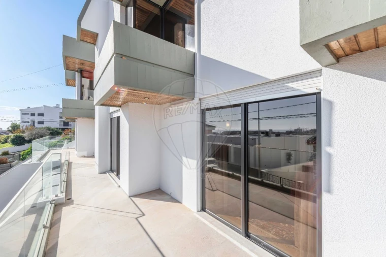 Moradia T5 para Venda em União das Freguesias de Setúbal Foto 38