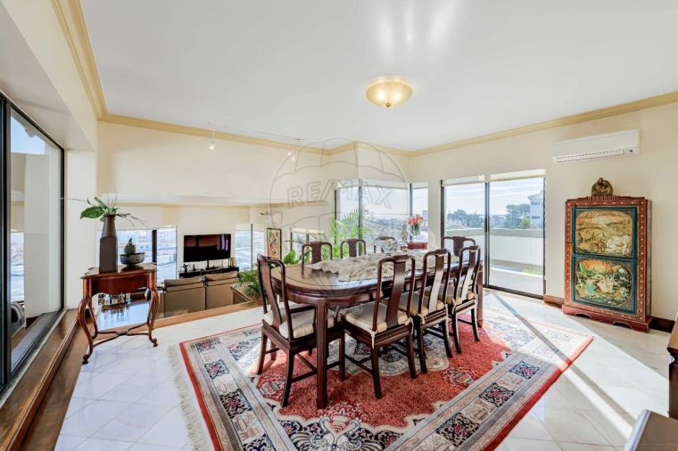 Moradia T5 para Venda em União das Freguesias de Setúbal Foto 18