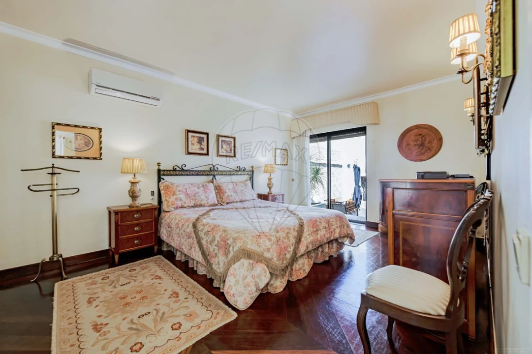 Moradia T5 para Venda em União das Freguesias de Setúbal Foto 34