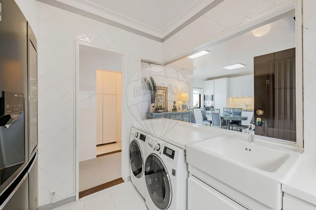 Moradia T5 para Venda em União das Freguesias de Setúbal Foto 23