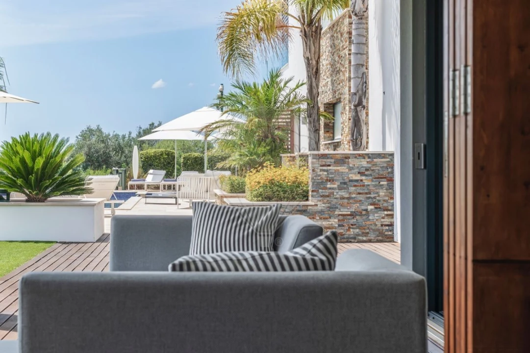 Moradia T8 para Venda em Porches Foto 24