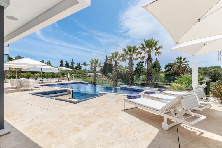 Moradia T8 para Venda em Porches Foto 26