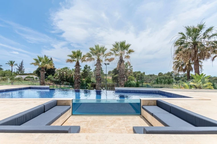 Moradia T8 para Venda em Porches Foto 27