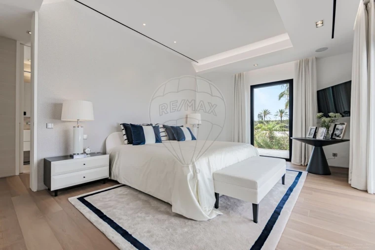 Moradia T8 para Venda em Porches Foto 19