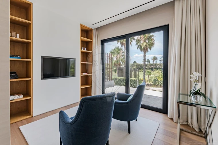 Moradia T8 para Venda em Porches Foto 20