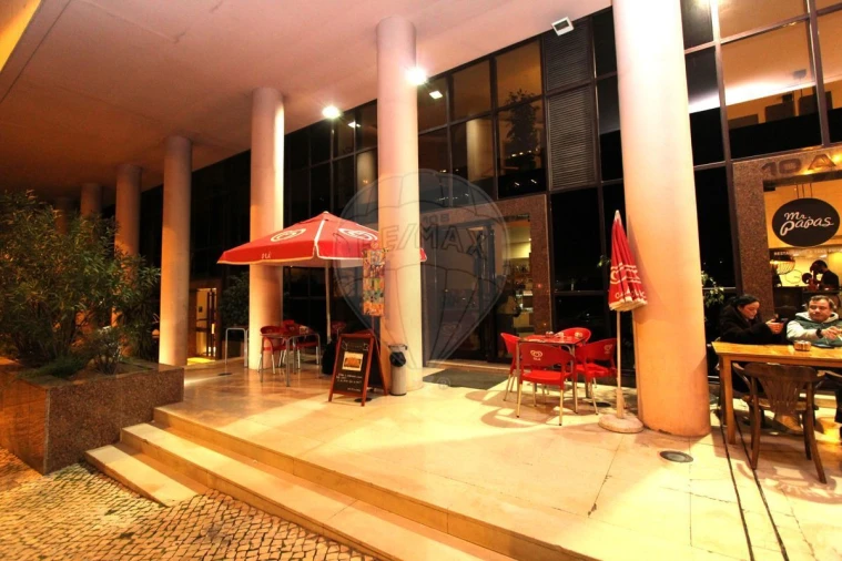 Loja para Venda em São Domingos de Benfica Foto 2