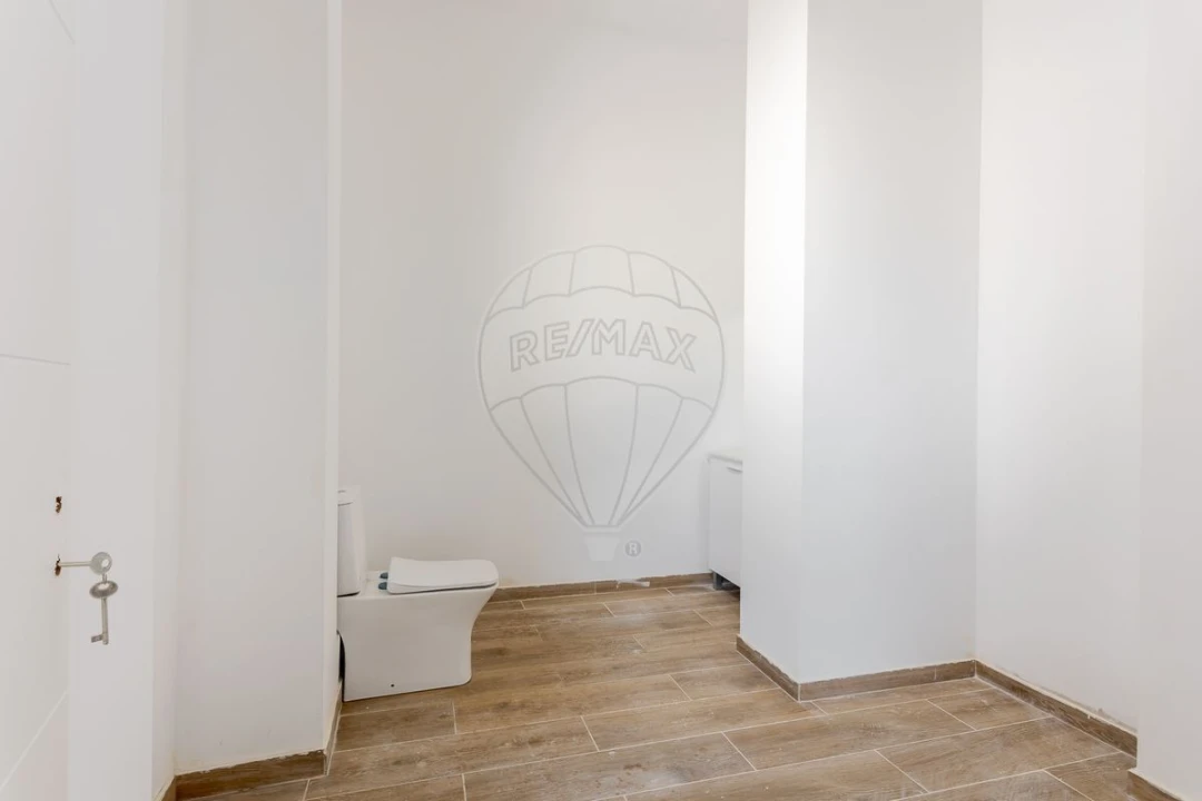 Loja para Venda em Algueirão-Mem Martins Foto 17