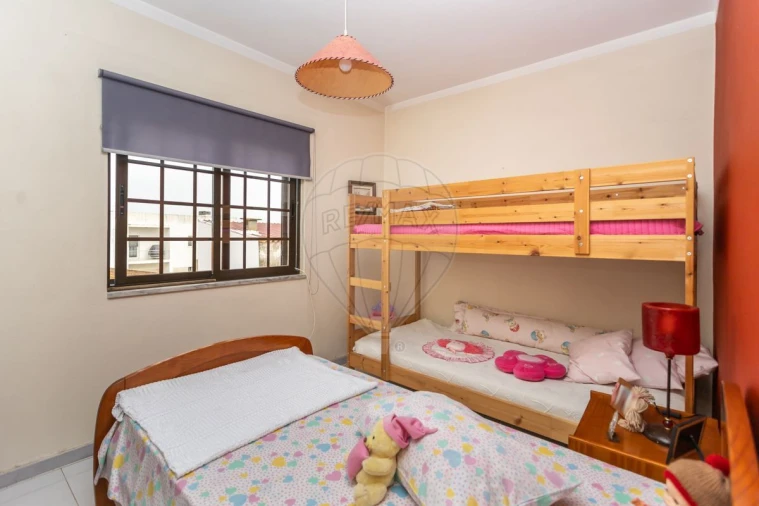 Moradia T2 para Venda em Quinta do Anjo Foto 15