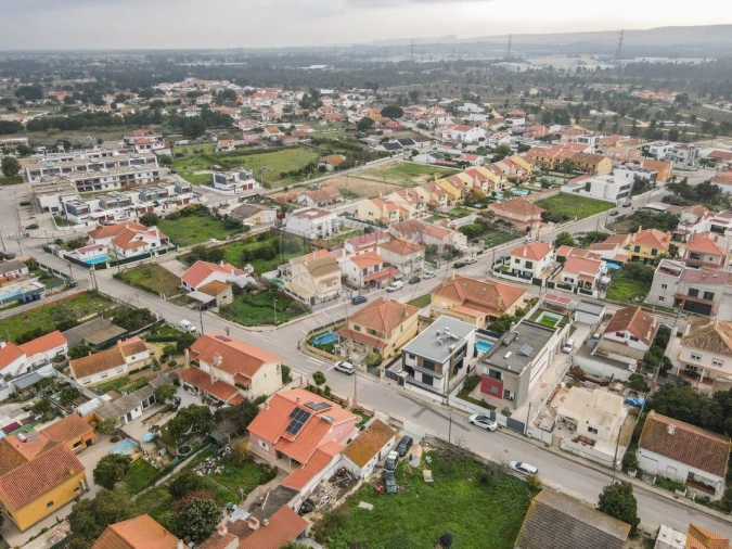 Moradia T2 para Venda em Quinta do Anjo Foto 35