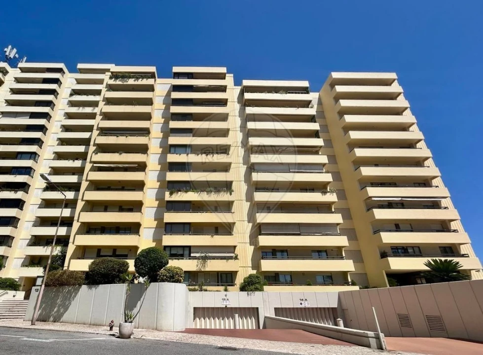 Apartamento T3 para Venda em São Domingos de Benfica Foto 2