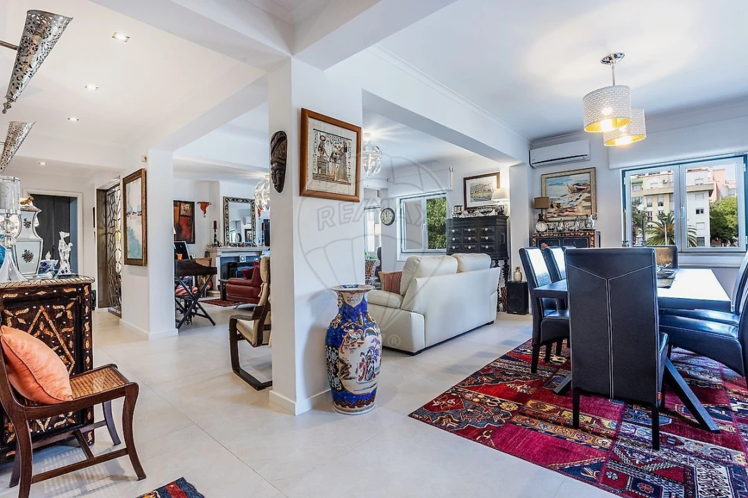 Apartamento T4 para Venda em Lumiar Foto 5