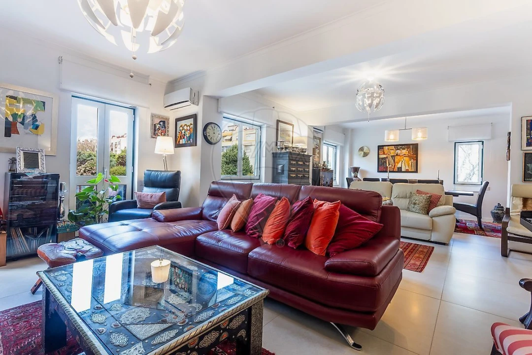 Apartamento T4 para Venda em Lumiar Foto 4
