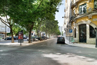 Prédio para Venda em Avenidas Novas