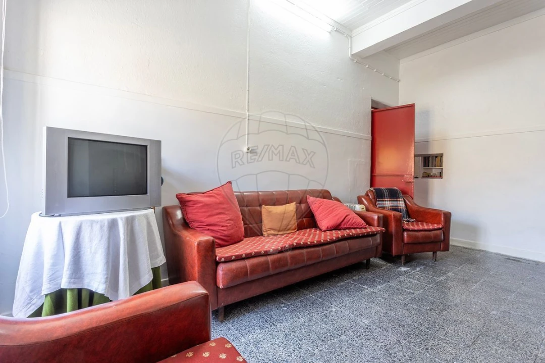 Prédio para Venda em Vila Nova da Barquinha Foto 25