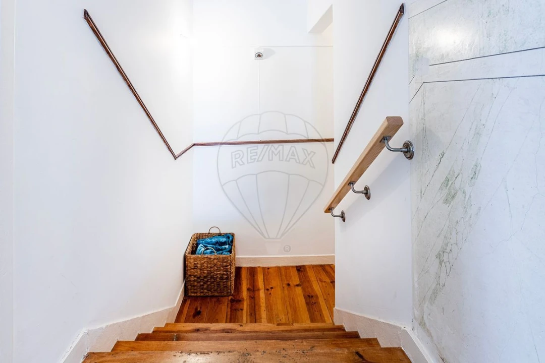 Prédio para Venda em Vila Nova da Barquinha Foto 20