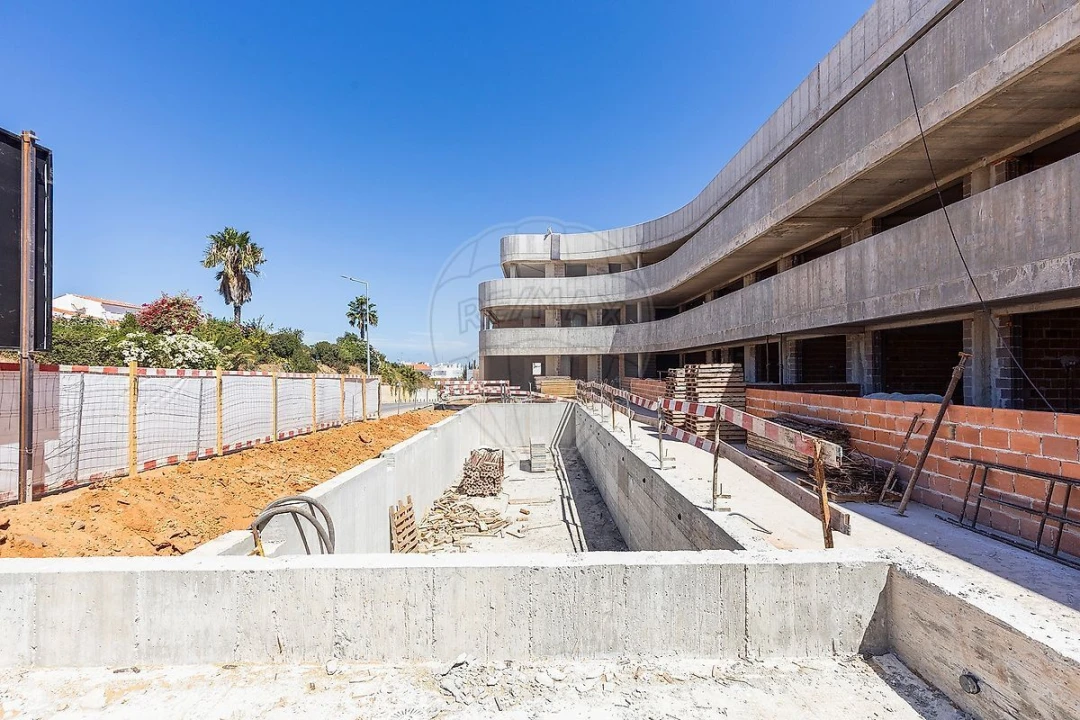 Apartamento T2 para Venda em Lagos (São Sebastião e Santa Maria) Foto 35