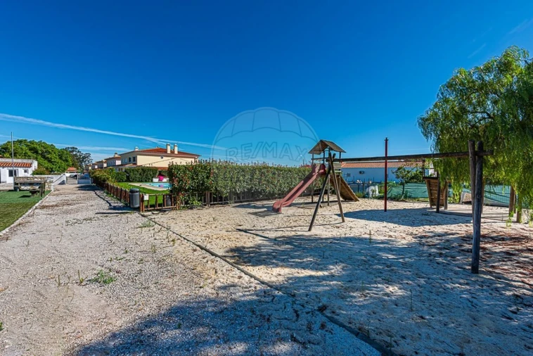 Moradia T5 para Venda em Palmela Foto 38