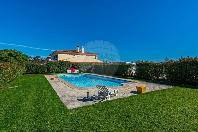 Moradia T5 para Venda em Palmela Foto 35