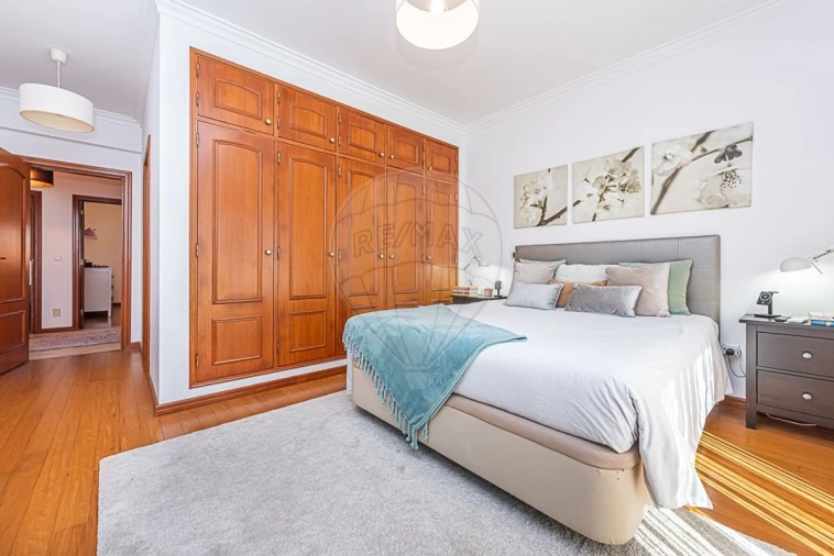 Moradia T5 para Venda em Palmela Foto 32