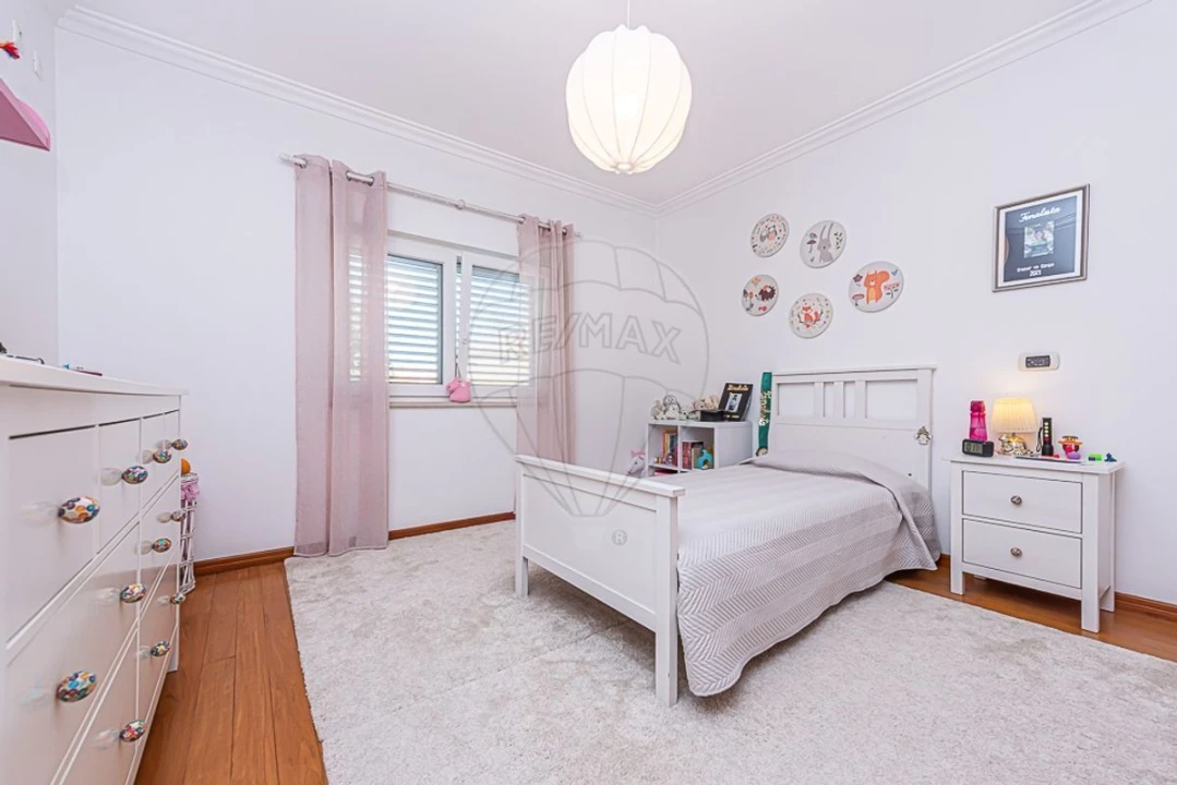 Moradia T5 para Venda em Palmela Foto 23