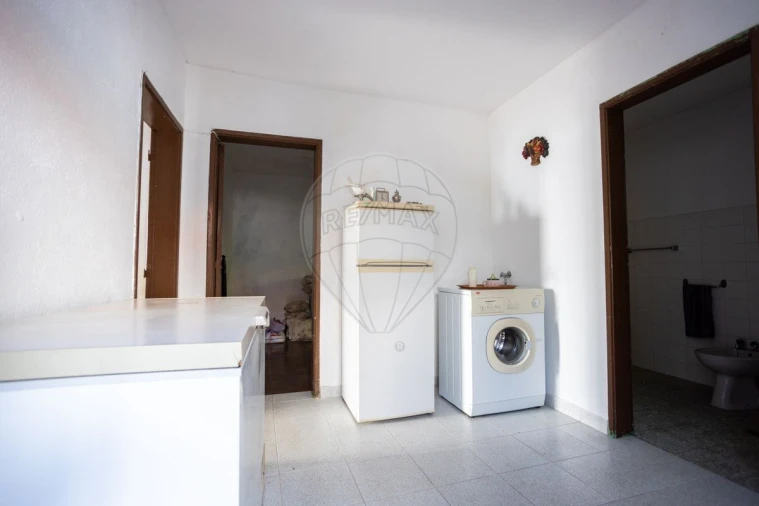 Moradia T2 para Venda em Couço Foto 16