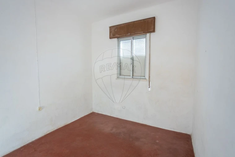 Moradia T2 para Venda em Couço Foto 14