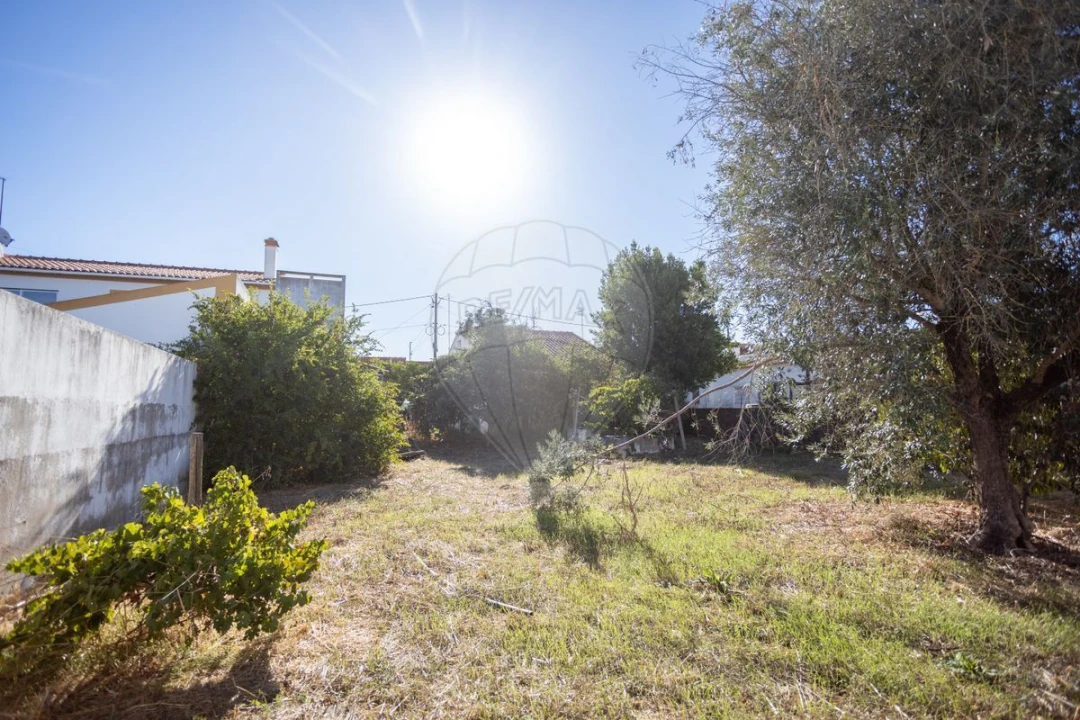 Moradia T2 para Venda em Couço Foto 7