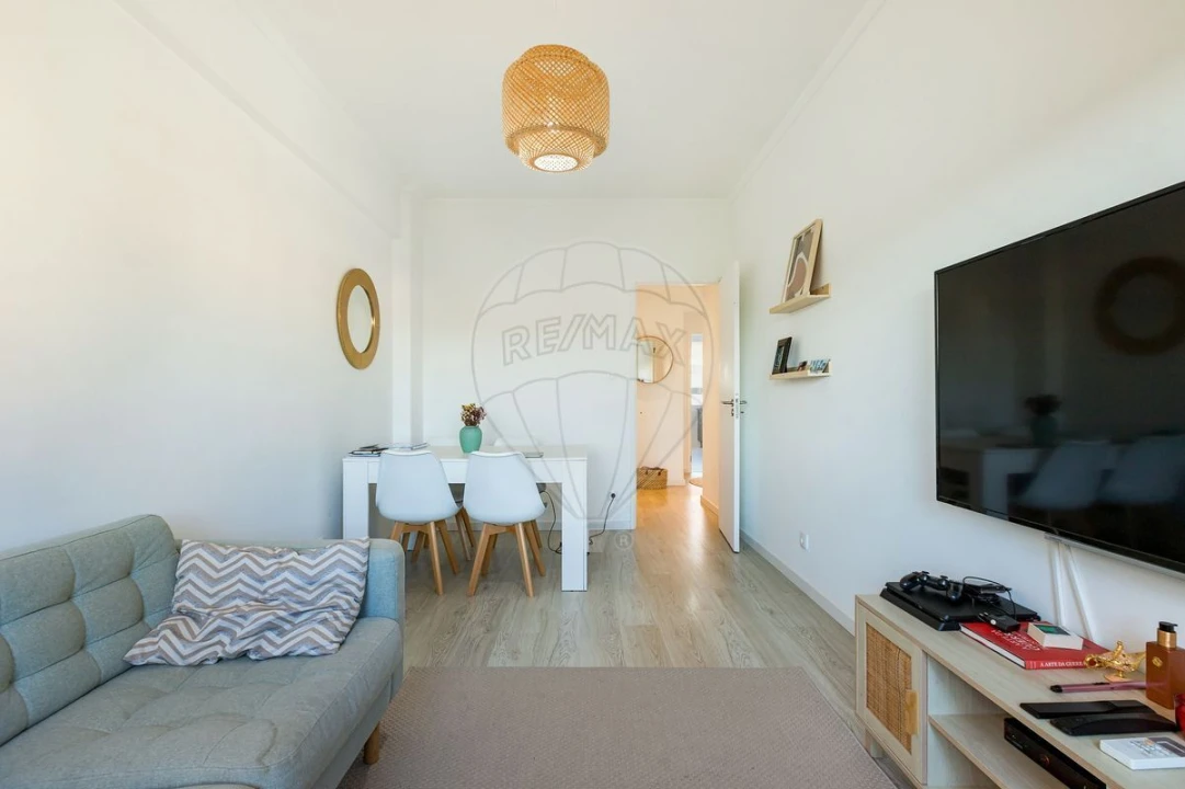 Apartamento T2 para Venda em Odivelas Foto 21