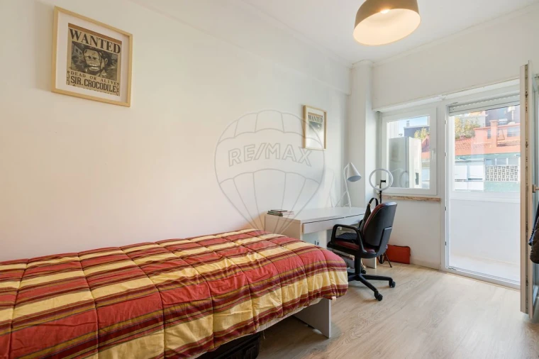 Apartamento T2 para Venda em Odivelas Foto 18