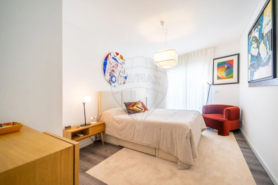 Apartamento T2 para Venda em Sesimbra (Santiago) Foto 18