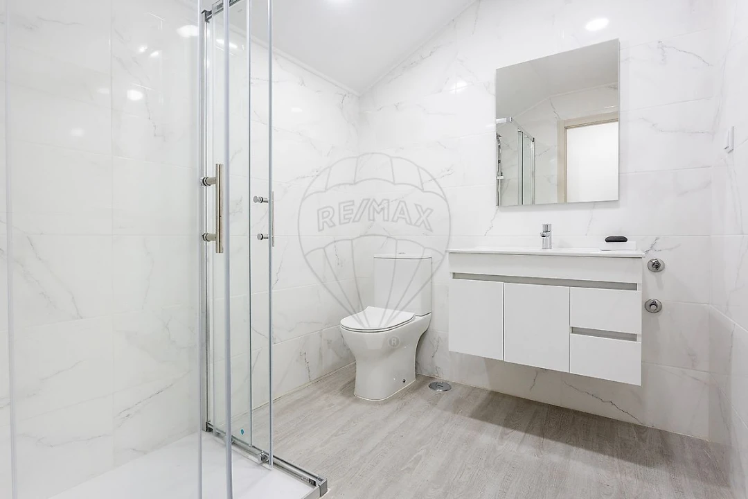 Moradia T2 para Venda em Valada Foto 21