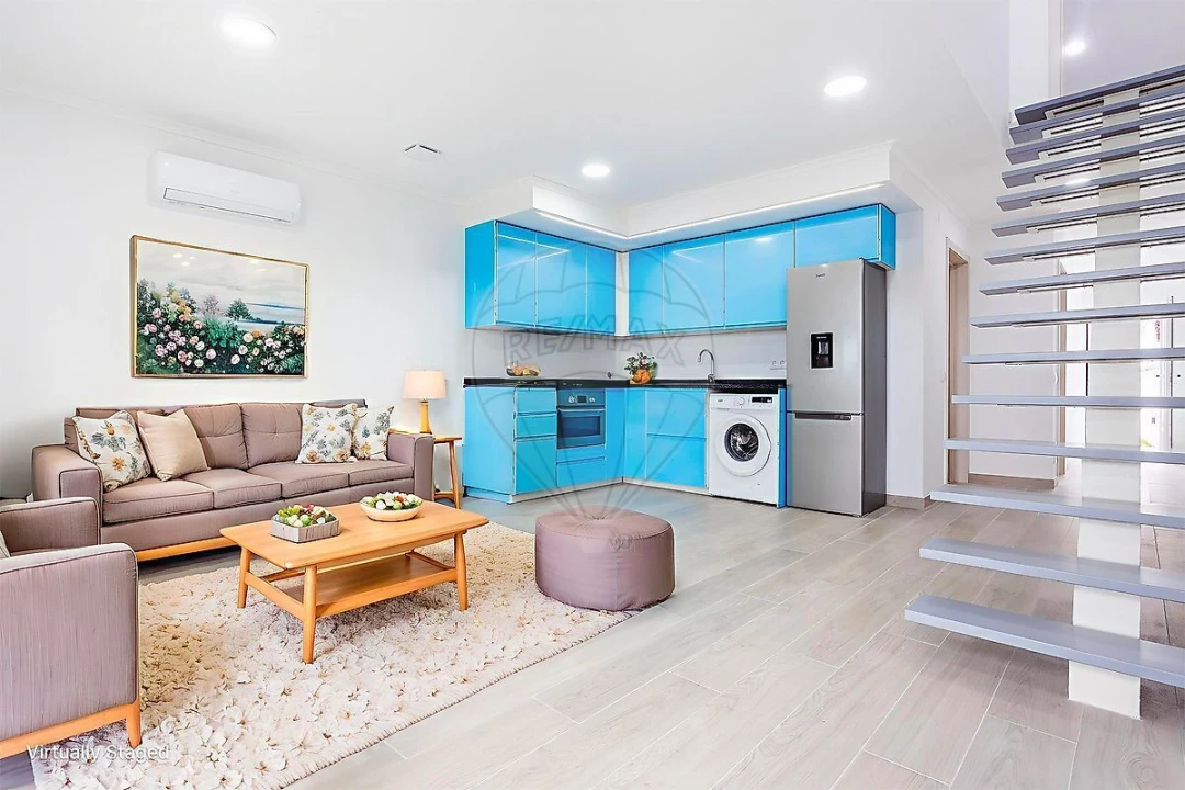 Moradia T2 para Venda em Valada Foto 1