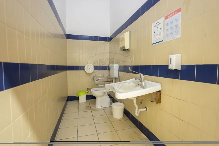 Loja para Venda em Alpiarça Foto 12