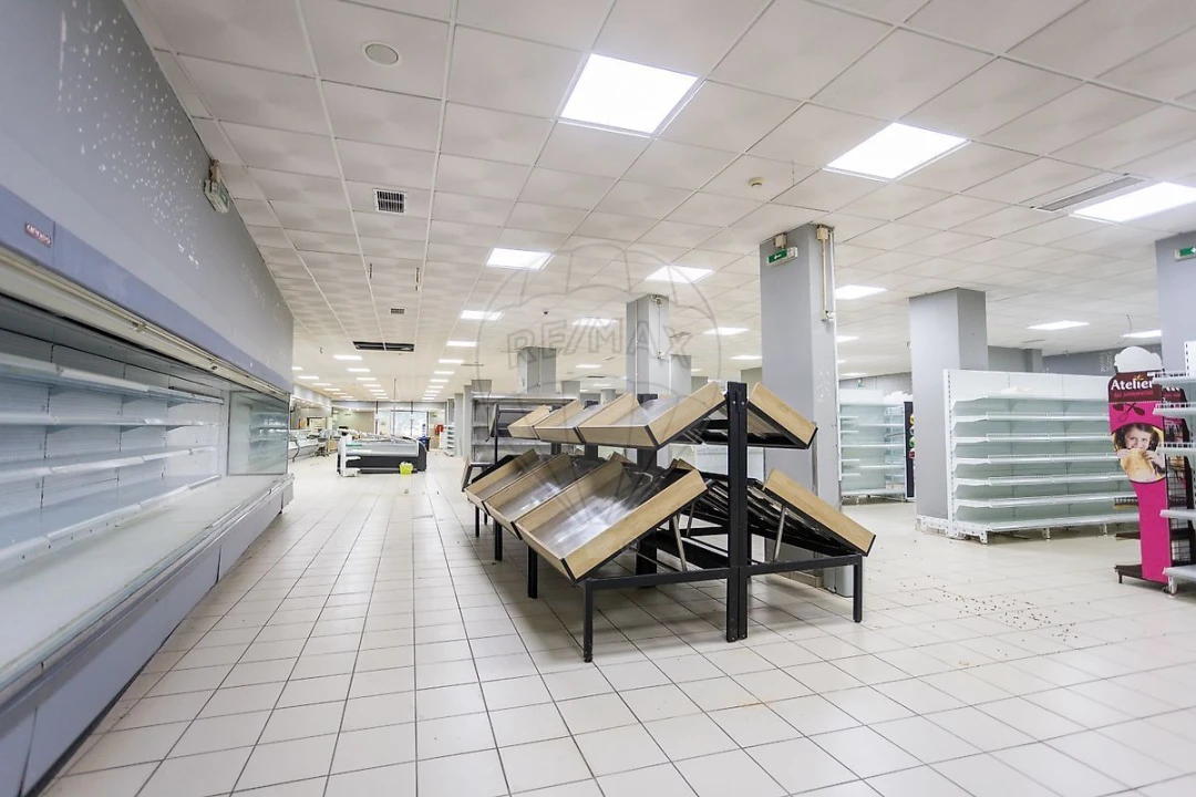 Loja para Venda em Alpiarça Foto 4