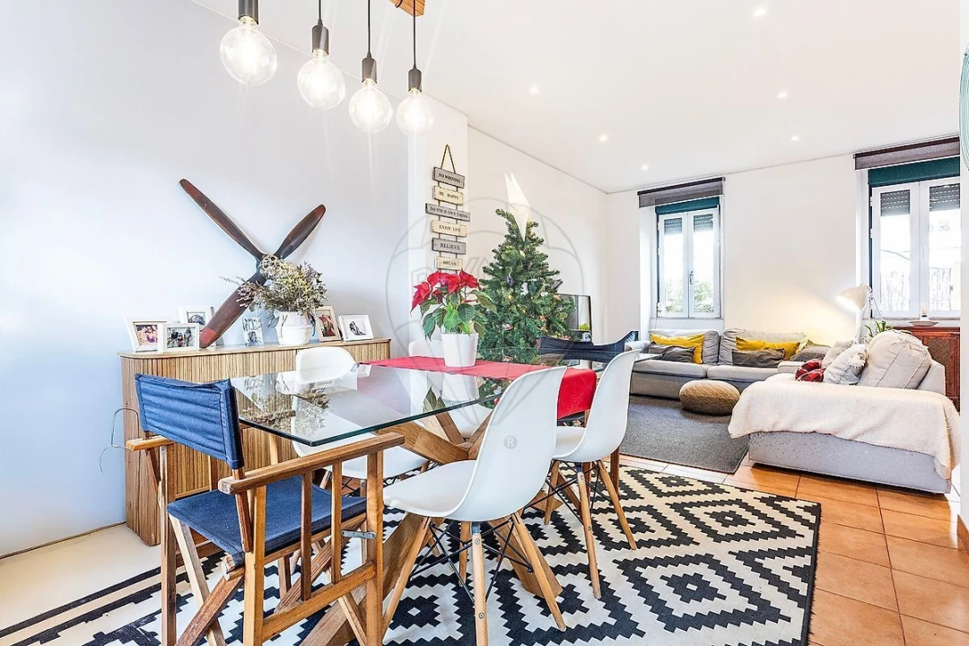 Moradia T1 para Venda em Campo de Ourique Foto 5