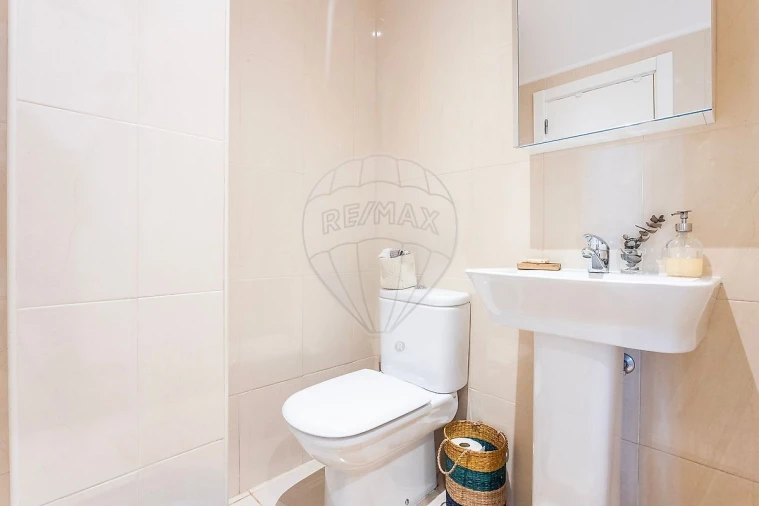 Moradia T1 para Venda em Campo de Ourique Foto 12