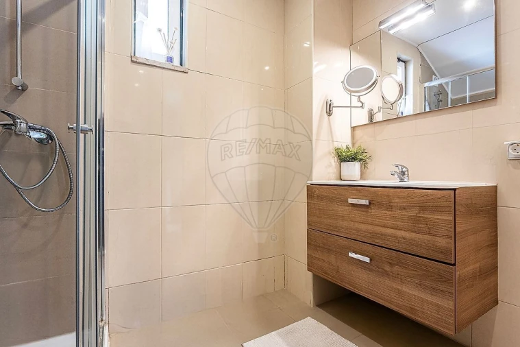 Moradia T1 para Venda em Campo de Ourique Foto 18