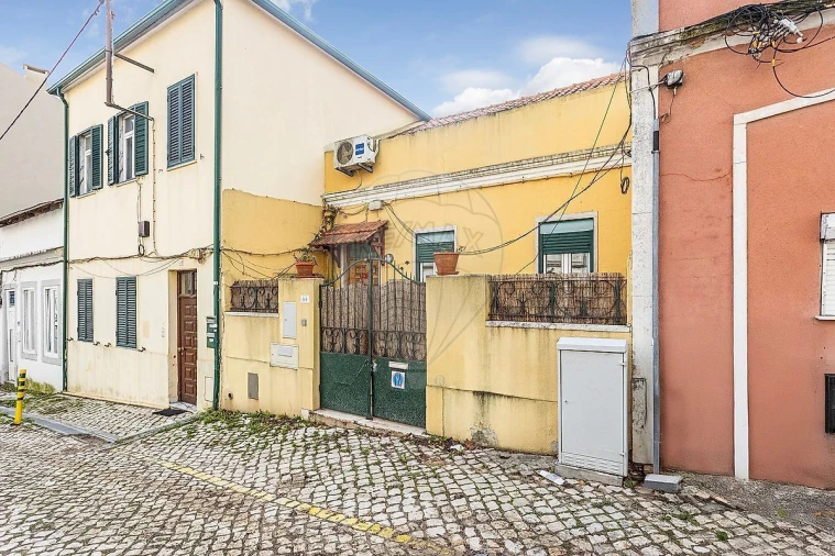 Moradia T1 para Venda em Campo de Ourique Foto 23