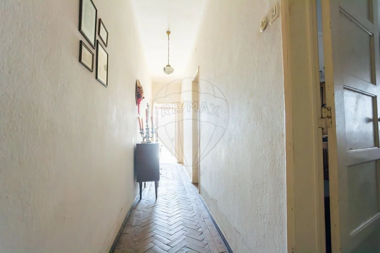 Moradia T3 para Venda em Couço Foto 12