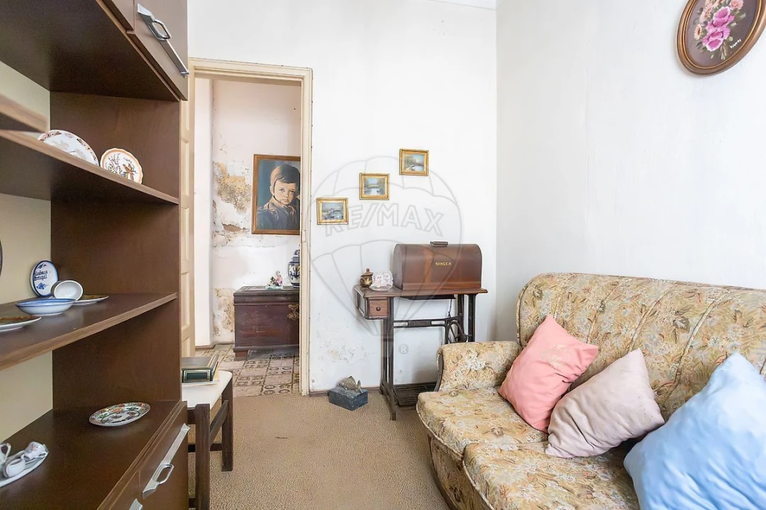 Moradia T3 para Venda em Couço Foto 10