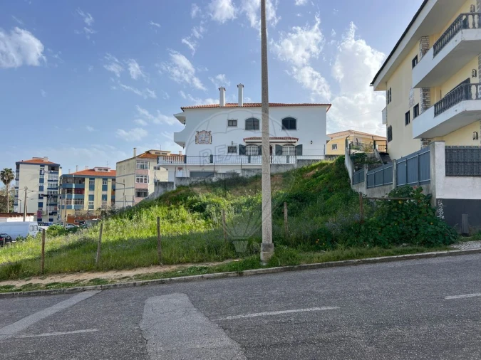 Terreno para Venda em Amora Foto 2